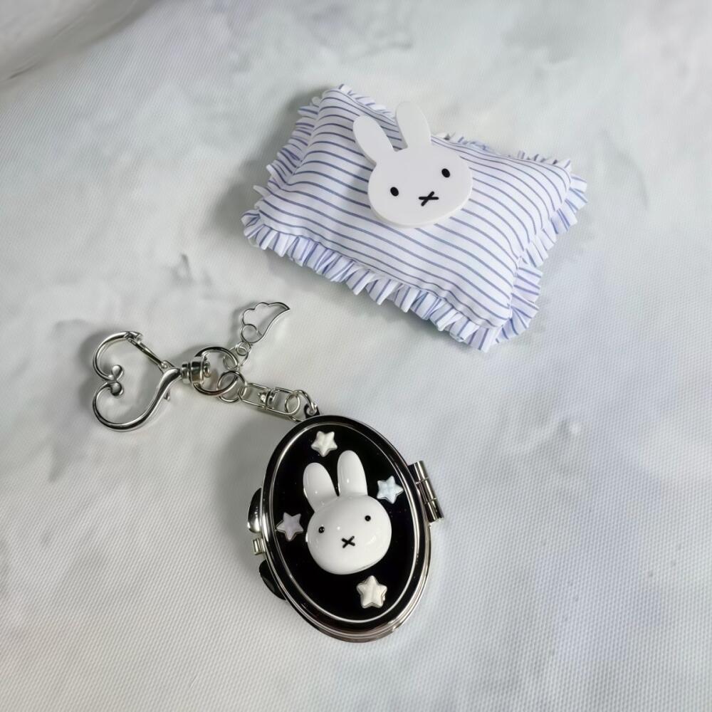 Kawaii Miffy Makeup Mirror Cre - Decorative Mirror recension och pris